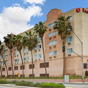 2* Hotel Ramada By Wyndham Hawthorne/lax