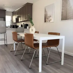  Apartment Modern Retreat 1 Mi. From
