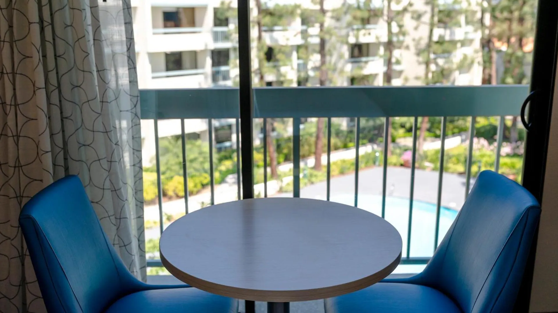 Howard Johnson By Wyndham Anaheim Hotel & Water Playground 3*,  Estados Unidos
