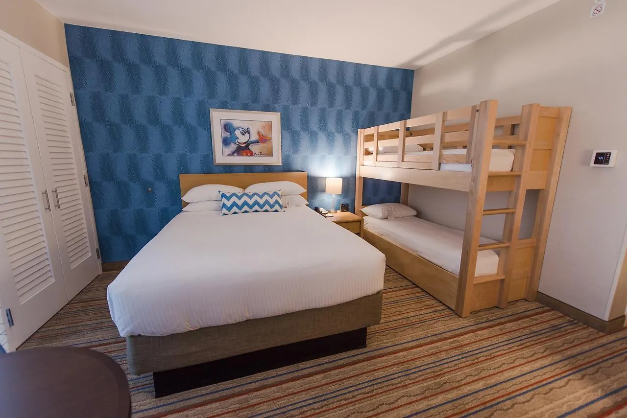 Howard Johnson By Wyndham Anaheim Hotel & Water Playground